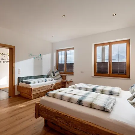 Zur Schoensten Aussicht Цельберг